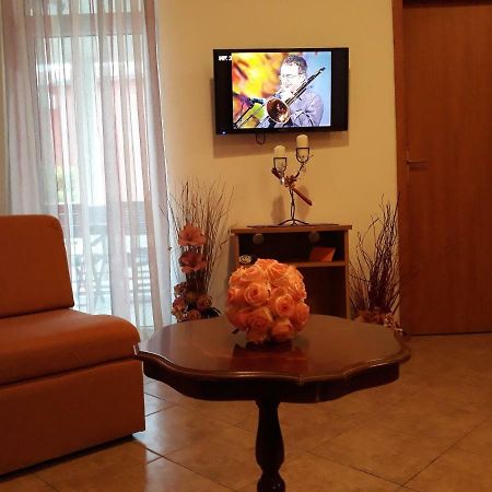 Family Apartments Suzi Ρόβινι Εξωτερικό φωτογραφία