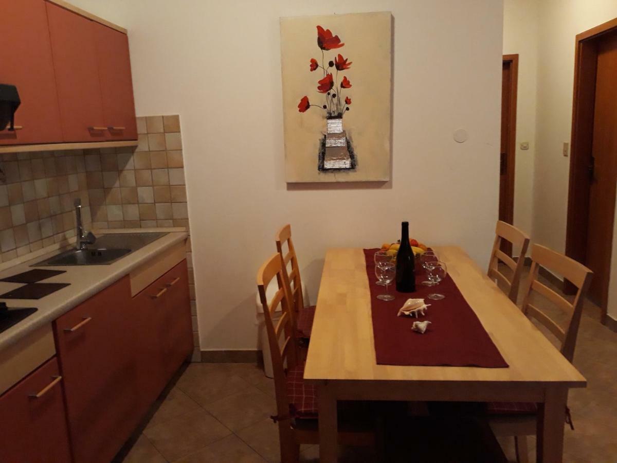 Family Apartments Suzi Ρόβινι Εξωτερικό φωτογραφία